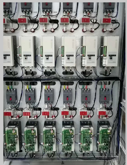 在电力调整器领域，有哪些最新的创新或技术趋向值得关注？