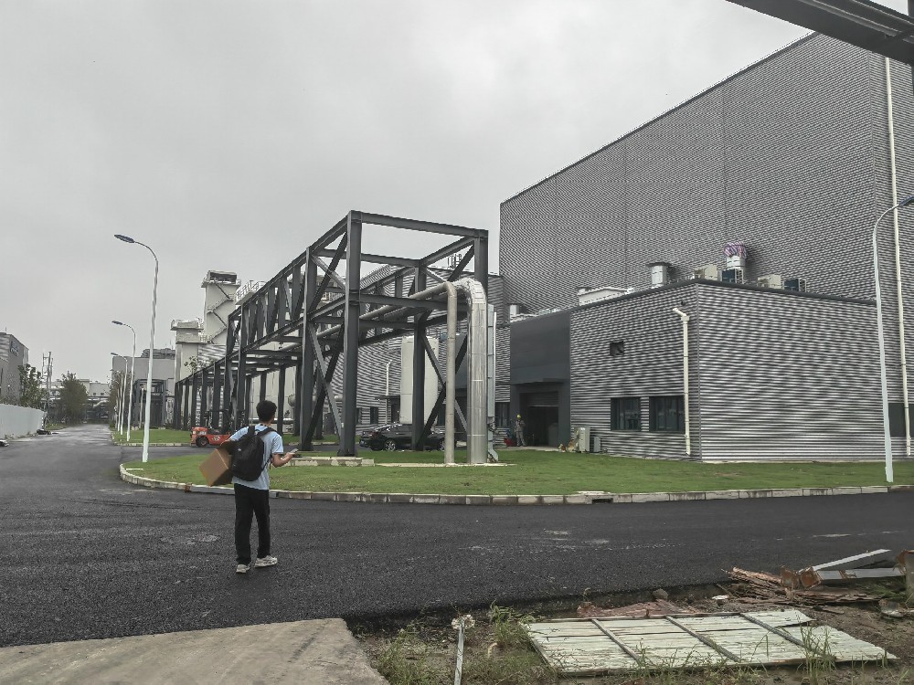 电力调整器在极端低温环境下，启动和运行会晤对哪些挑战？